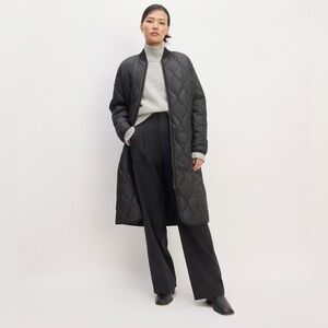 Everlane Renew Long Liner Coat in Black (M)